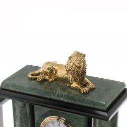 Настольный набор "Лев" из офиокальцита