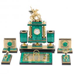 Настольный набор "Георгий Победоносец" из натурального малахита