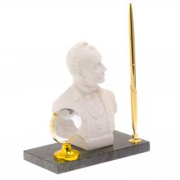 Подставка под ручку "Бюст Суворова" змеевик мраморная крошка