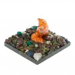 Сувенир "Лисица на самоцветах" змеевик