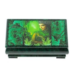 Шкатулка "Хозяйка медной горы. Малахит" из змеевика 16х8х7,5 см