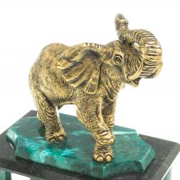 Часы "Индийский слон" камень змеевик