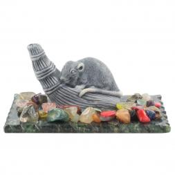 Сувенир из мрамолита &amp;quot;Крыса на венике&amp;quot;