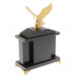 Часы "Орел" из малахита 17,5х9х24 см