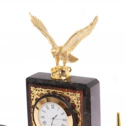 Настольный прибор &amp;quot;Горный орел&amp;quot; камень лемезит змеевик