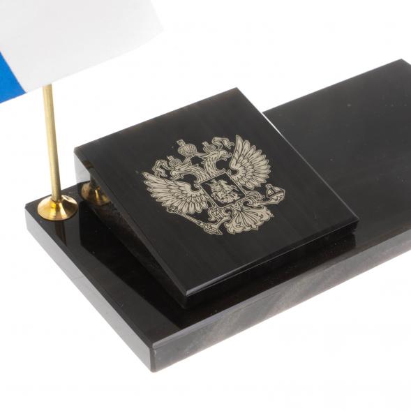 Флаг России с гербом РФ ручкой из черного обсидиана 125820