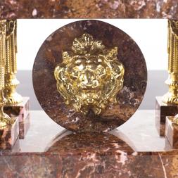 Письменный набор "Рычащий лев" с настольным ковриком