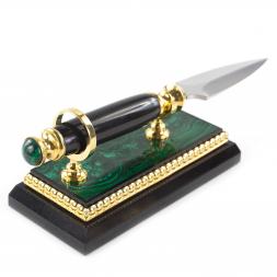 Канцелярский нож для бумаг на подставке из малахита в подарочной коробке