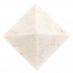 Пирамида 6х6х5 см из белого мрамора
