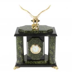 Часы "Орёл" из баженовского змеевика