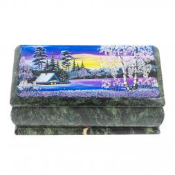 Шкатулка "Домик в зимнем лесу" из шабровского змеевика 18х9х6,5 см