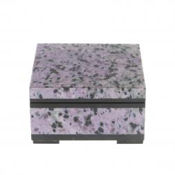 Шкатулка из камня чароит 8х7,5х4,5 см